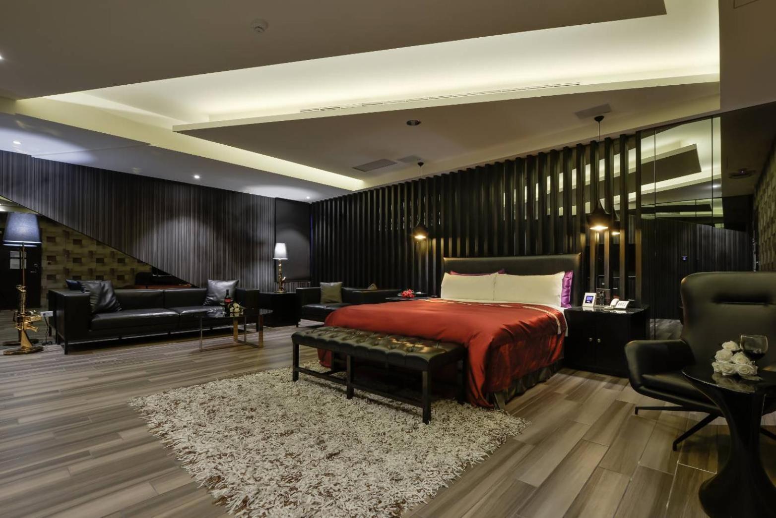 M Hotel Caotun Bagian luar foto