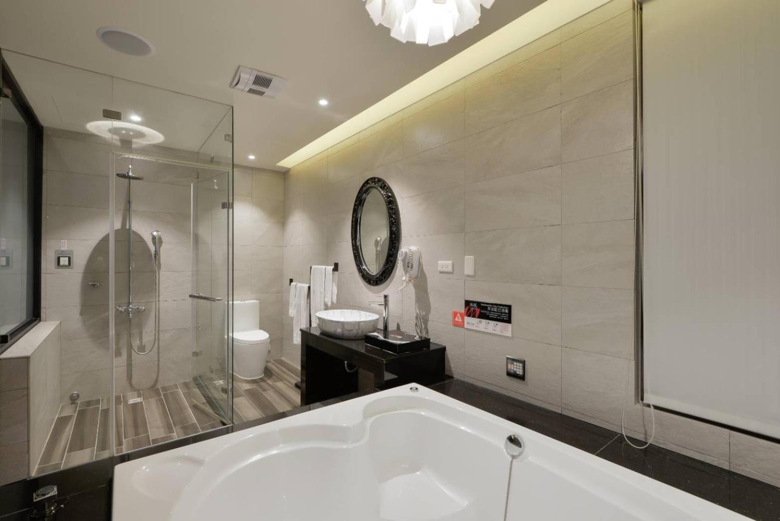 M Hotel Caotun Ruang foto