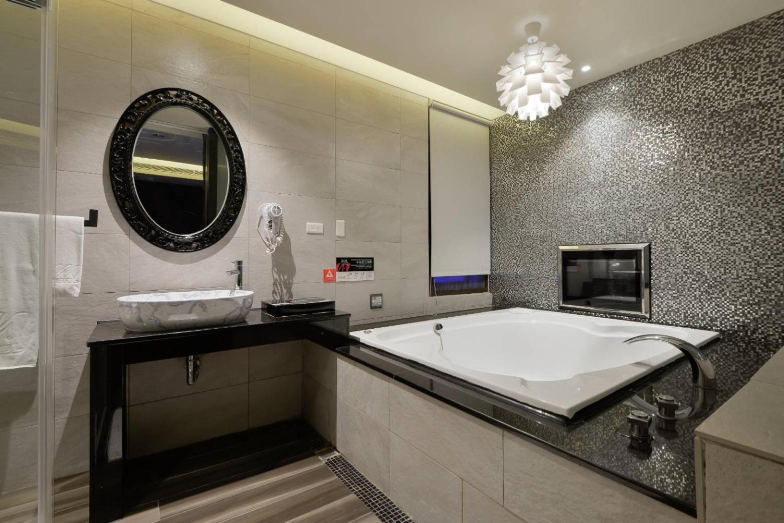 M Hotel Caotun Ruang foto